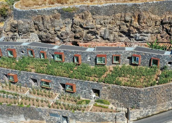 Hotel Socalco Nature Calheta (Madeira)